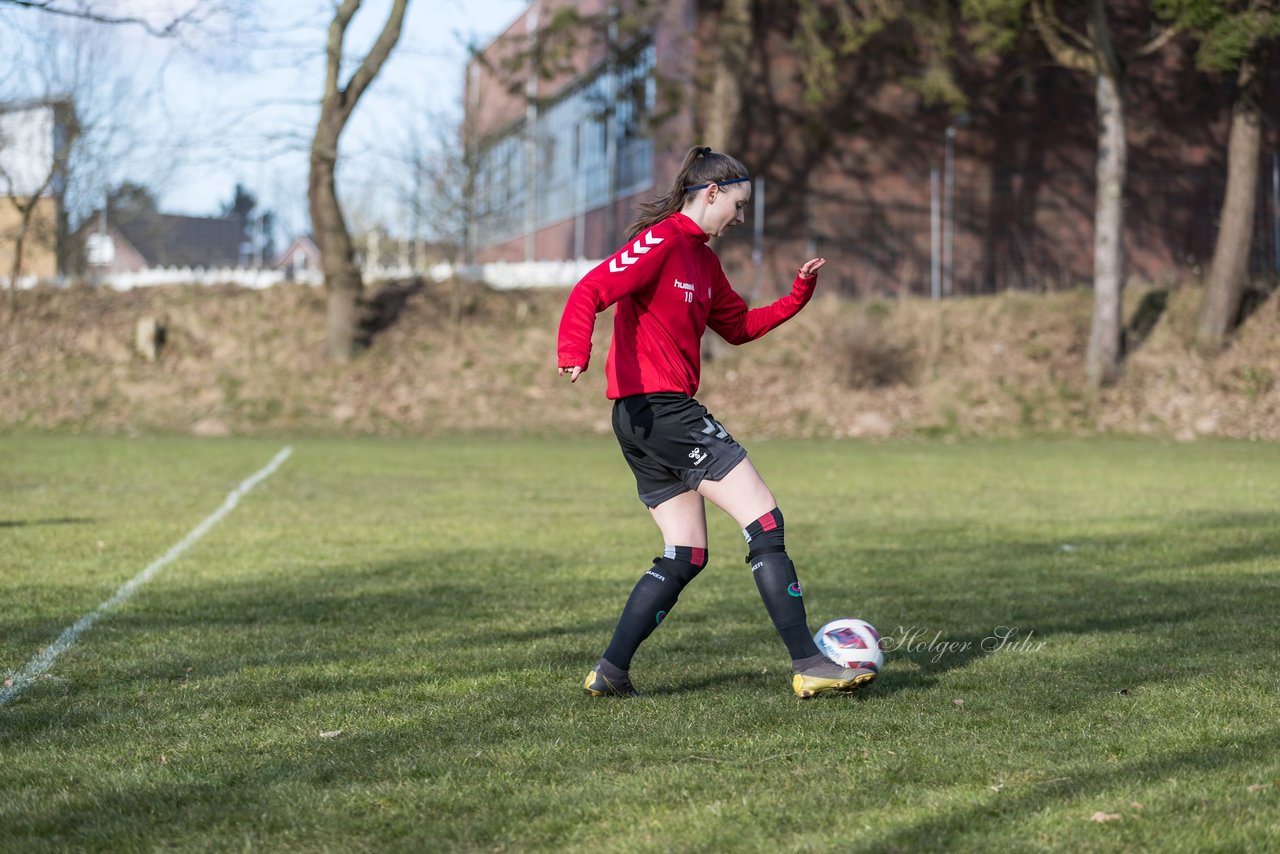 Bild 146 - F Rot Schwarz Kiel - SV Henstedt Ulzburg 2 : Ergebnis: 1:1